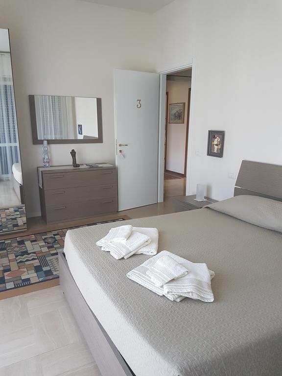 Ai Due Vecchi Ulivi Bed and Breakfast Garlate Εξωτερικό φωτογραφία